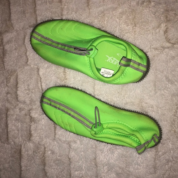 lime green water shoes